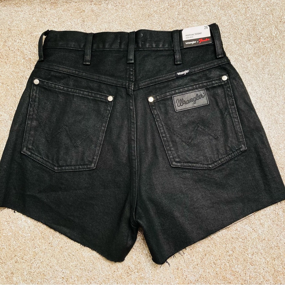 WRANGLER X FENDER WOMEN'S HIGH RISE FESTIVAL SHORTS Sz 26 - Picture 7 of 15